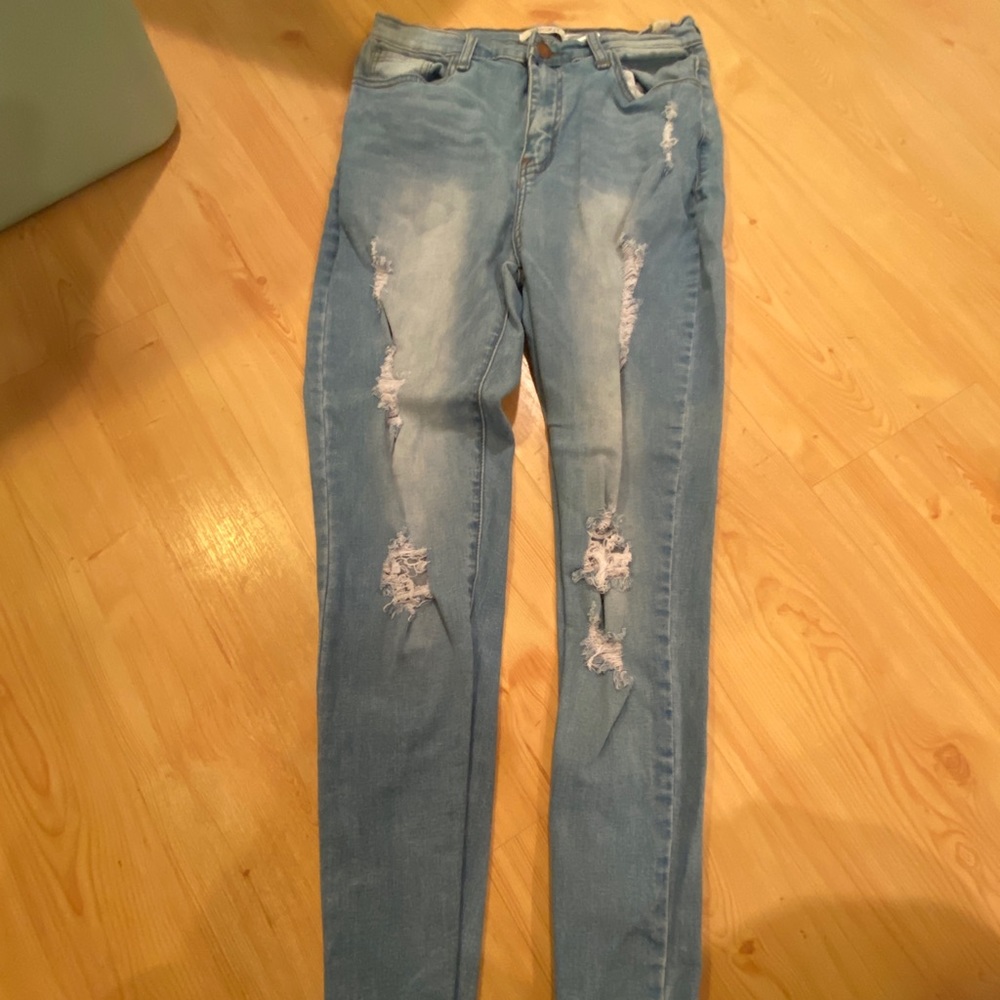 Jeans - Picture 2 of 4